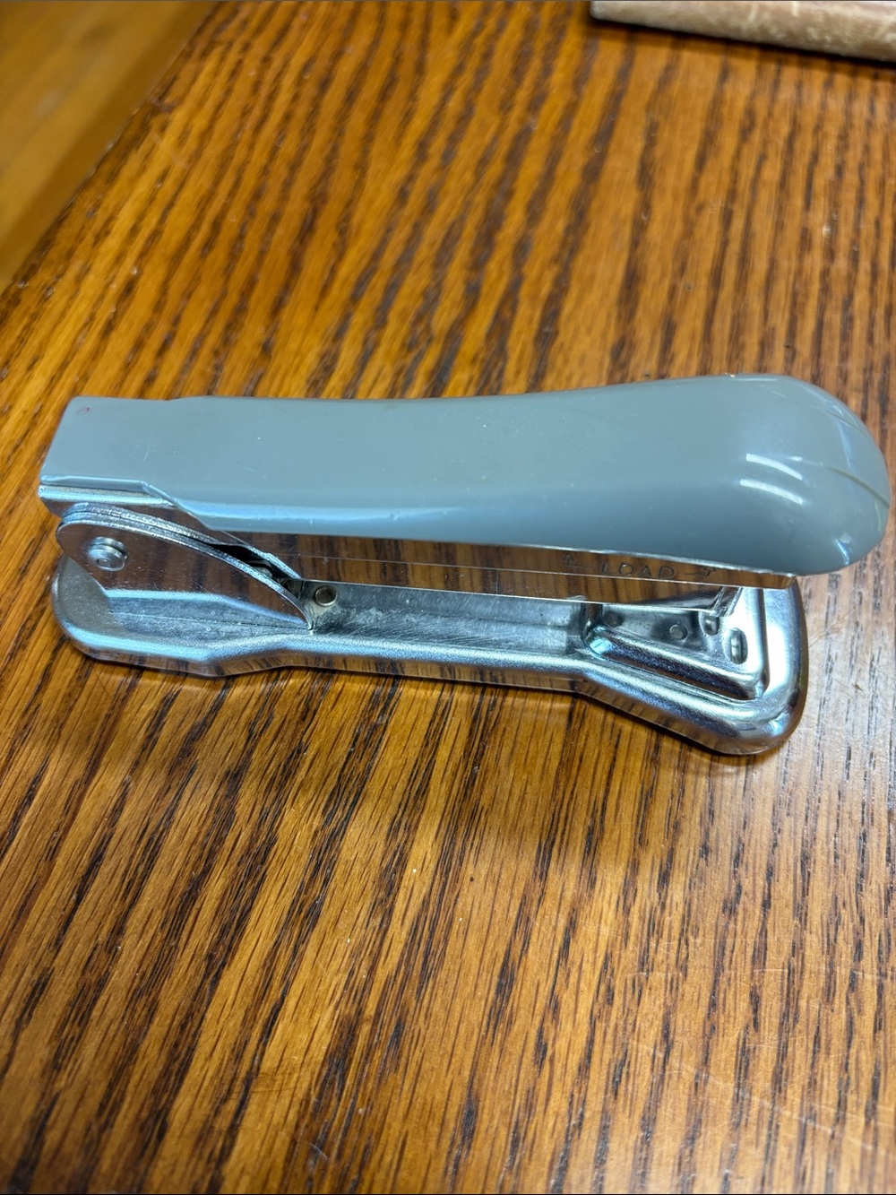 Ace Cadet Liftop 302 vintage Light Gray Desktop Stapler